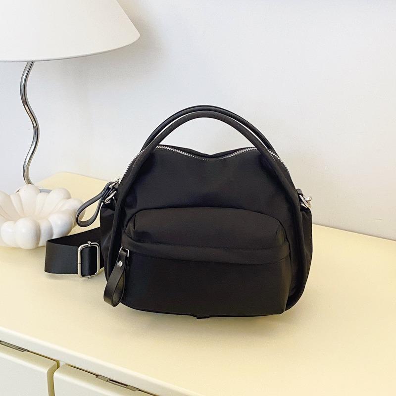 

College students class simple casual shoulder bag women s summer new high-end messenger small square bag чорний