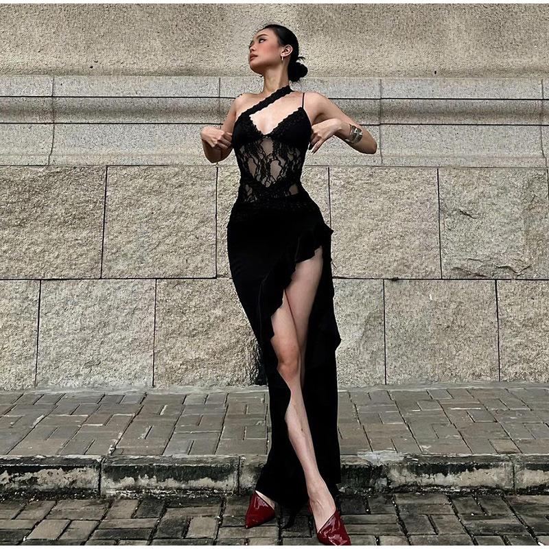 Sexy Schrägkragen-Trägerkleid Damen Spitze Patchwork Rückenfrei Ärmellos Slim Lange Kleider 2025 Neu Damen Rüschen Schlitz Partykleid
