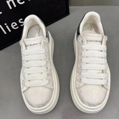 Fashion Women's Sneakers Thick-soled Height Increasing Flat Platform Rubber Shoes Printed Fashion Non-slip Wear-resistant 2024