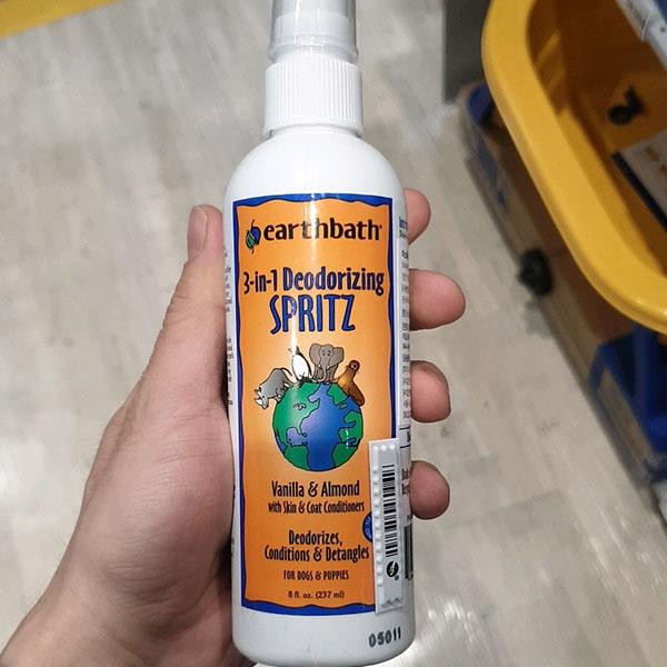 earthbath Skin & Coat Deodorizing Mist for Pets 237ml One thing