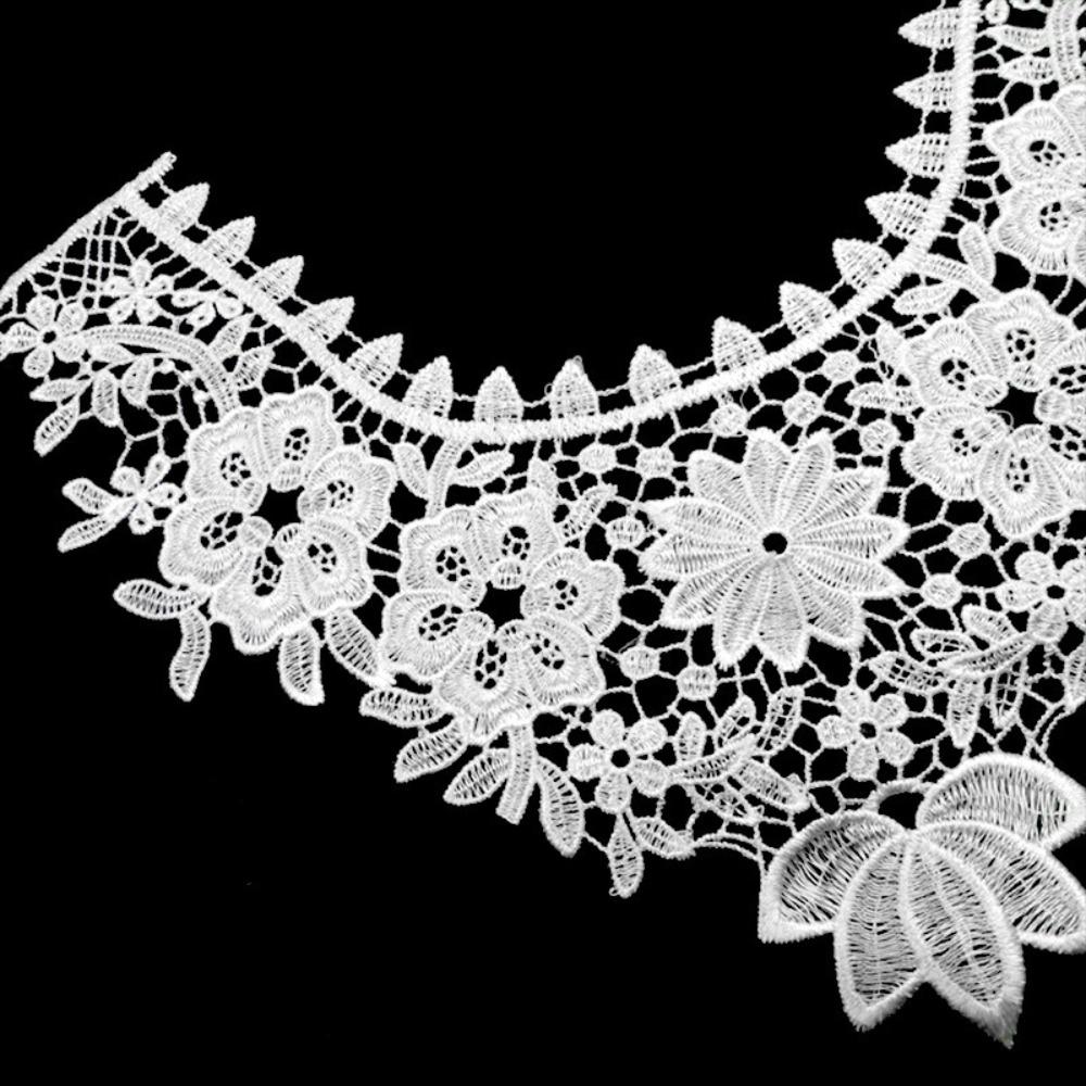 5PCS Hollow Out Pattern Fake Collar Fashion Flower Collar  Special Occasions