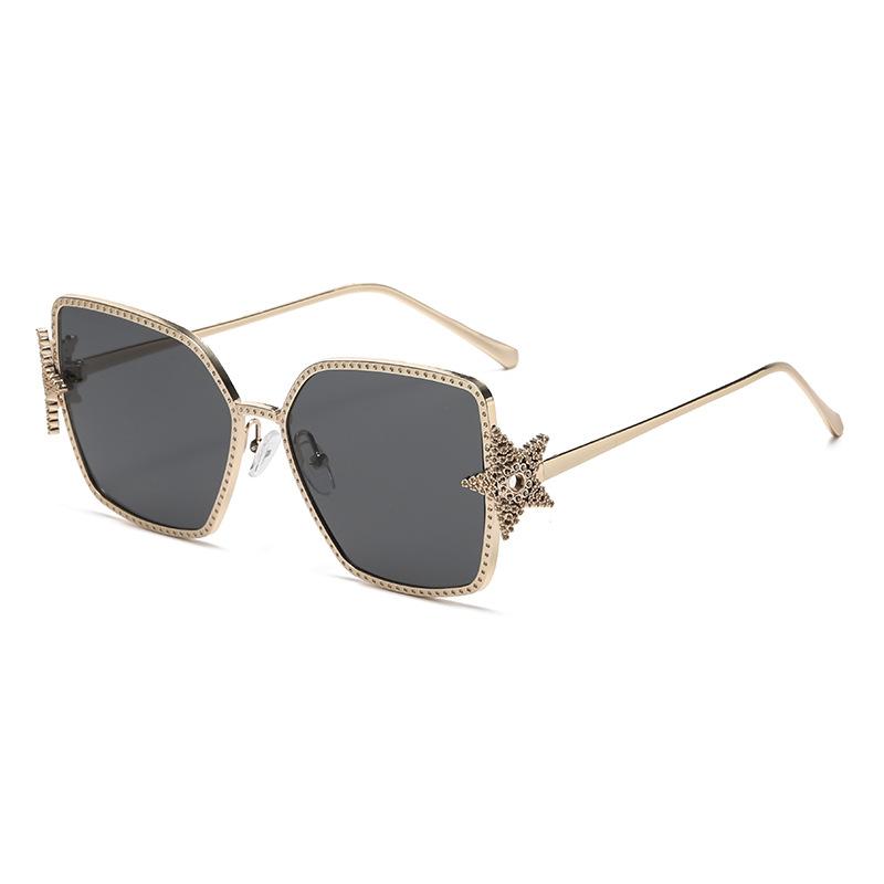 Five-pointed Star Rhinestone-encrusted Women's Square-frame Sunglasses - Stylish, Versatile, and Luxurious.