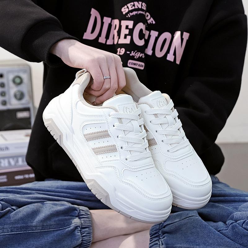 New Men's Low-Top White Canvas Sneakers Spring Summer Durable Sporty Anti-Slip Comfort Daily Walking Shoes Men's Tennis Sneakers