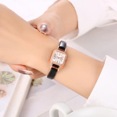 Modny Retro Cyfrowy Tarcza Casualowe Zegarki Mały Kwadratowy Skórzany Pasek Zegarek na Rękę Elegancki Zegar Kwarcowy Zegarek na Rękę dla Kobiet Prezent
