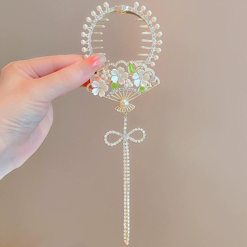 Exquisite Glitter Flower Hair Clip Korean Style Rhinestone Floral Tassel Hair Claw Updo Meatball Head Jewelry Hair Accessories