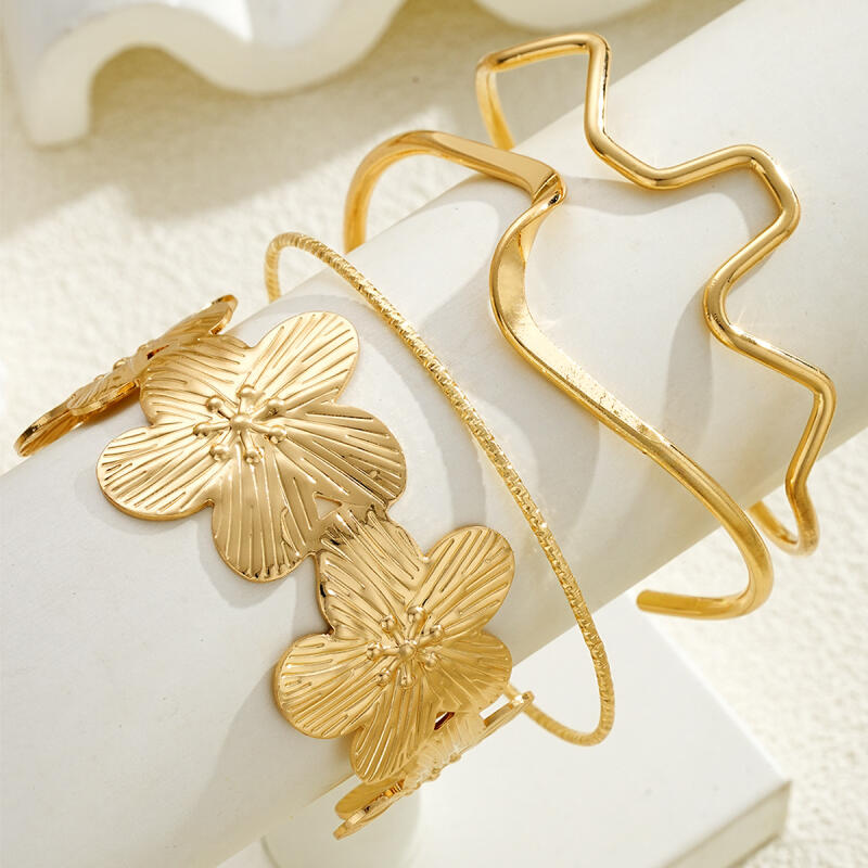 Conjunto de 4 Peças/Conjunto de Pulseiras Metálicas com Flores e Linhas em Relevo para Mulheres Senhoras Simplicidade Exagerada Conjunto de Pulseiras Acessórios de Joias para Férias