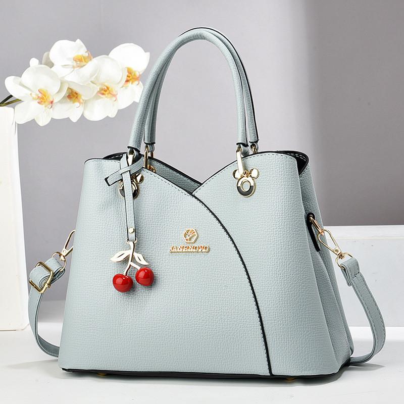 Fashionable Urban Style Large Capacity Tote Bag For Moms With Chic Design And Soft Pu Material