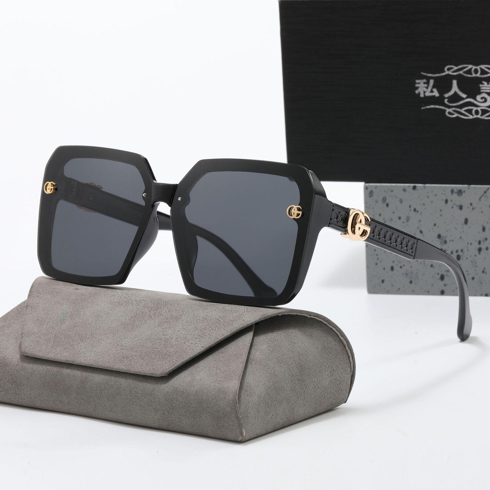 

New Large Frame Women s Sunglasses UV Protection Polarized Sun Glasses Face Slimming чорний