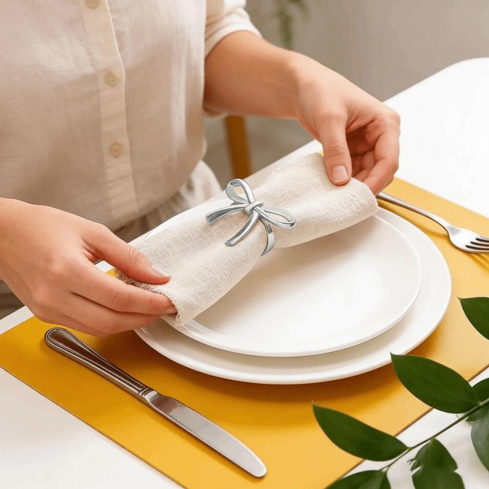 6 Pcs Decorative Napkin Buckle Gold / Silver Serviette Ring Creative Bow Napkin Ring  Party Wedding