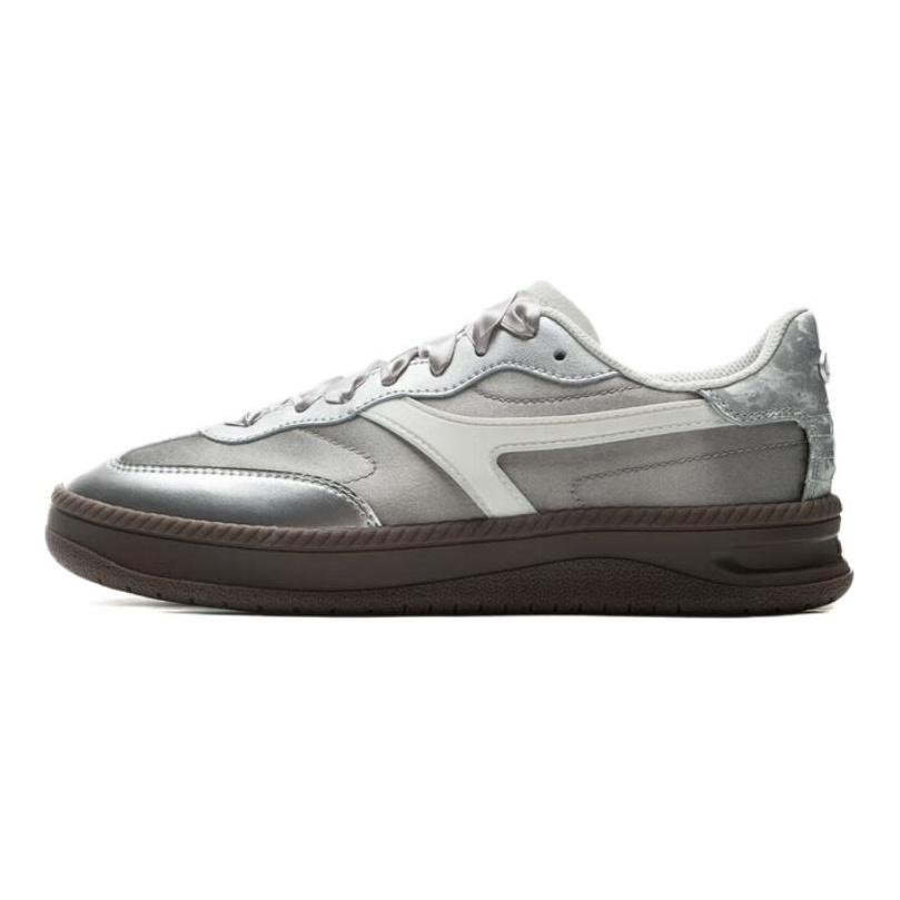 Li Ning Ivy Rutschfest und Abriebfest Low-Top Skateboard-Schuhe Damen Grau Silber AGCV028-4