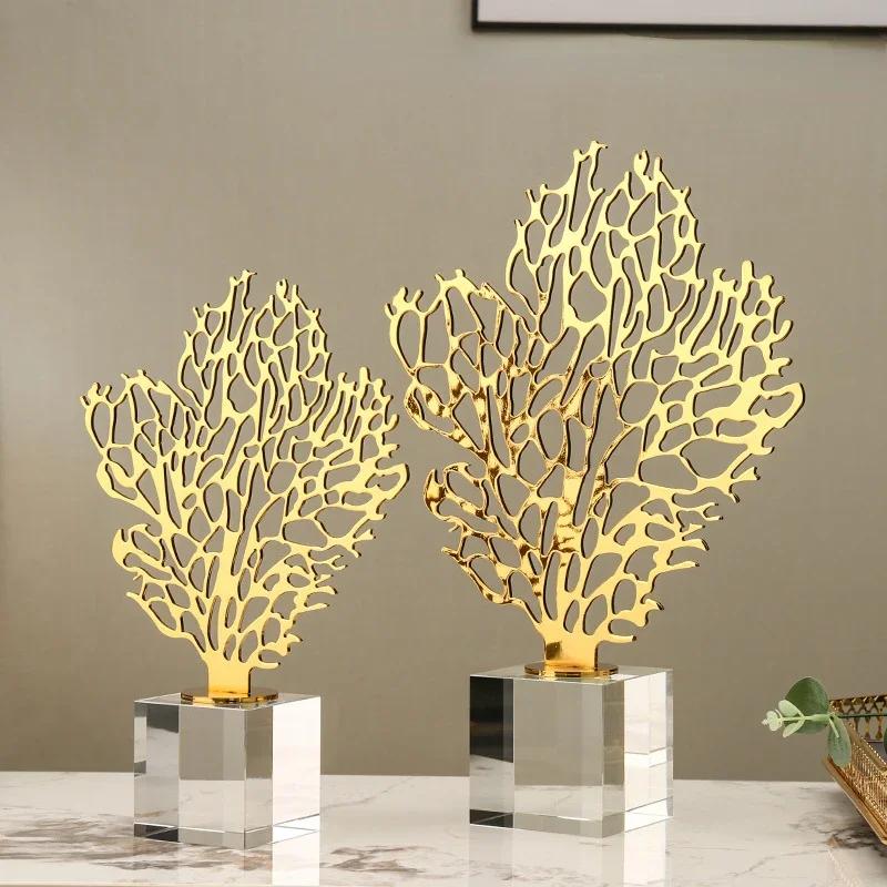 Ornamento Creativo in Vetro Albero Dorato Vuoto Albero Metallico Fortunato Statuette Decorative Corallo di Cristallo Statuetta Decorazione per la Casa Accessor