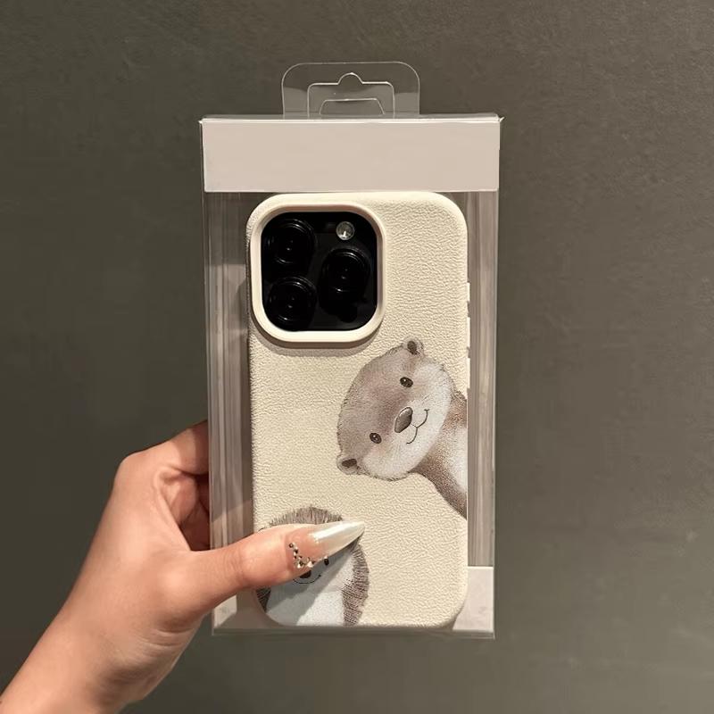 Cute Hedgehog And Otter Pattern Phone Case For iPhone 17 Pro Max 16 Plus 15 Pro 14 13 12 11 XS XR 17Air Lychee Textur Soft Cover
