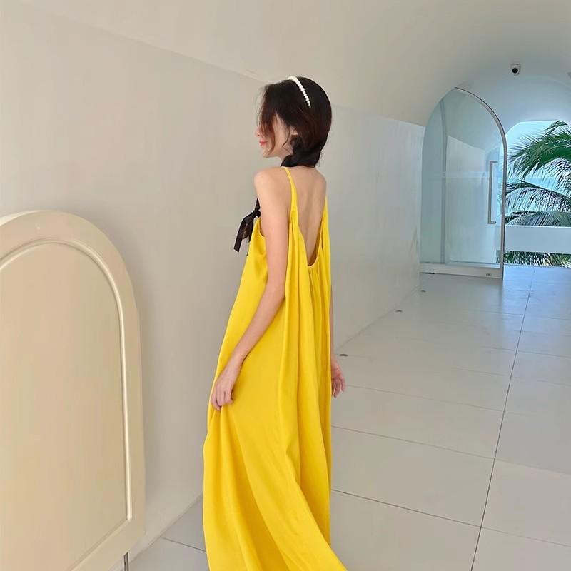 Vestito Sexy Senza Schiena con Spalline per Donna in Vacanza al Mare in Estate Ultimo Modello Vestibilità Rilassata Gonna a Trapezio Giallo Delicato Gonna Lunga