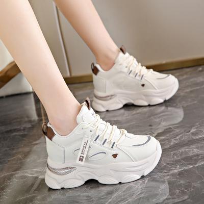 Thick Soled Breathable Women's Shoes 2024 Autumn Winter New Casual Sports Interior Height Increasing Versatile Vulcanized Shoes