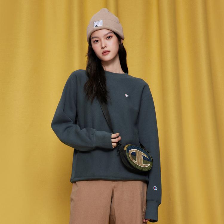 Champion Logo Embroidered Crewneck Sweatshirt EM-WSW11
