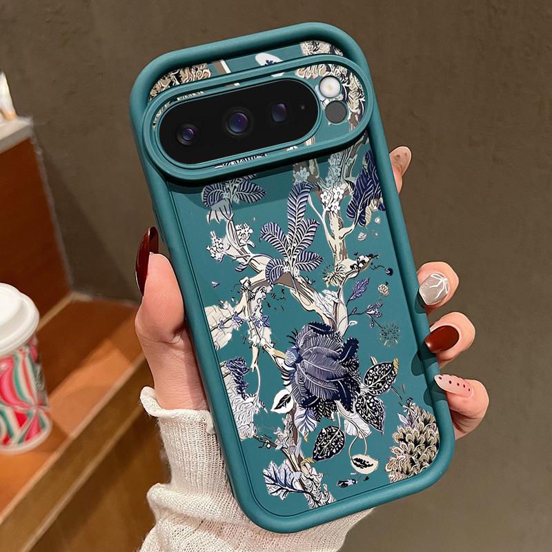 Luxury Retro Dark Floral Pattern Case For Google Pixel 10 Pro XL Pixel 9A 9 Pro 8 7 8A 7A Shockproof Bumper Soft Silicone Cover