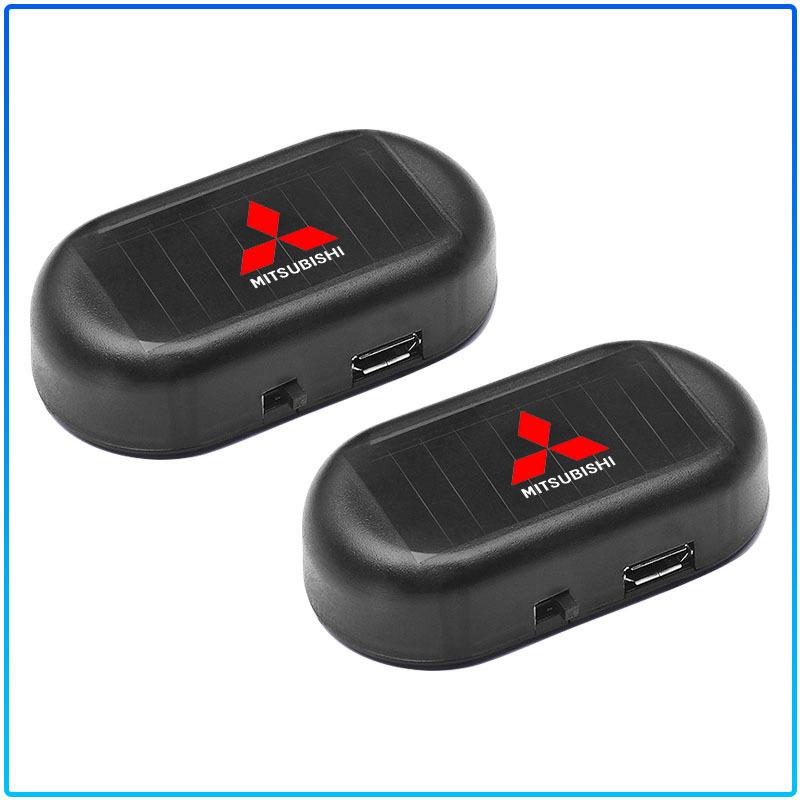 Per Mitsubishi Lancer 7 8 I200 Pajero Montero Sport Outlander Mirage 1pz Auto LED Lampeggiante di Avvertimento Wireless Antifurto Lampada di Attenzione Accessori Emblema