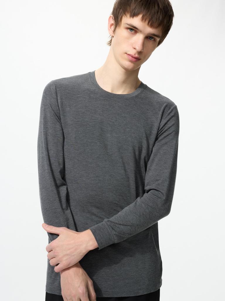 Uniqlo Japan HeaTTech Crew Neck T  9 4 Sleeves 