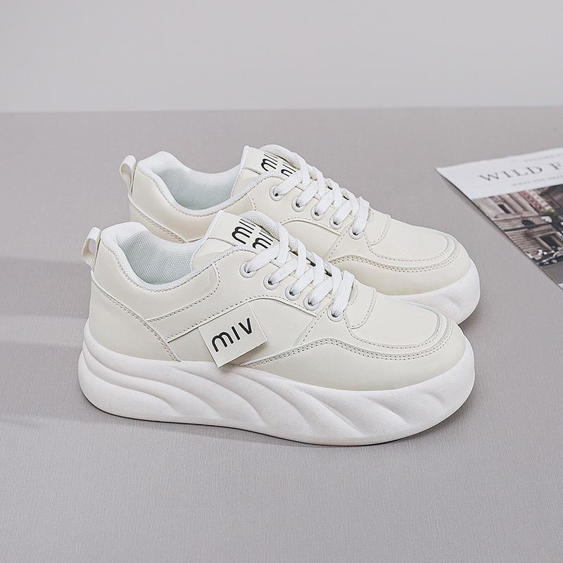 

Women s shoes new autumn breathable little white shoes female students versatile platform casual sports board shoes A05 40