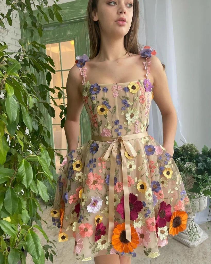 2025 Women's Sexy Dress with 3D Floral Embroidery