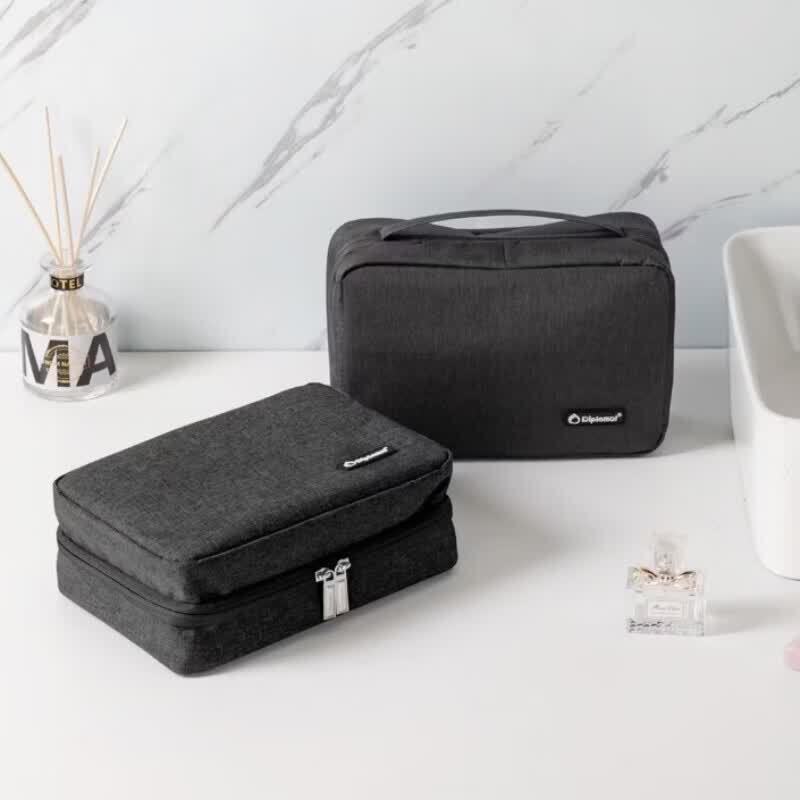 Diplomat Stylish Business Travel Toiletry Bag