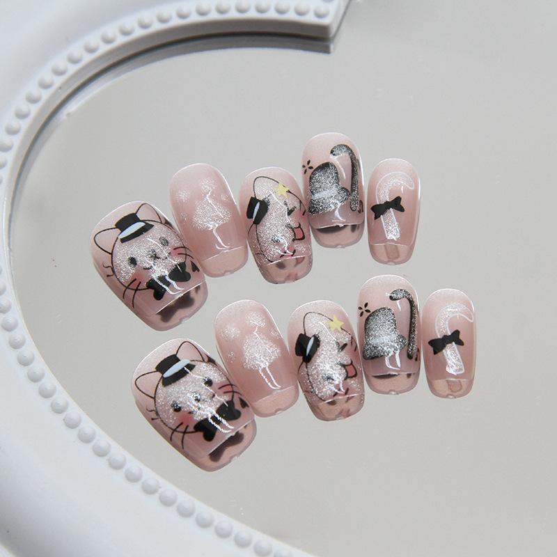 Cute cat manicure tablets Wearable nail removable light-chasing cat eye nail tablets Small fresh nail patches Divided into 30 pieces
