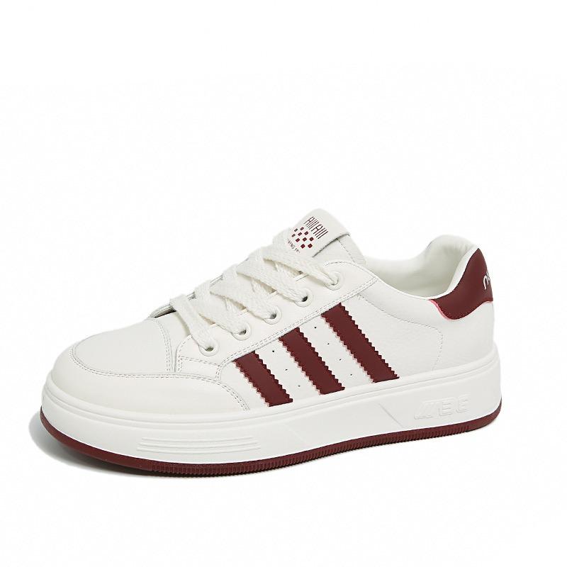 Little White Shoes Women's New Spring and Autumn Versatile Leather Shoes Soft Soles Not Tired Feet Casual Sports Board