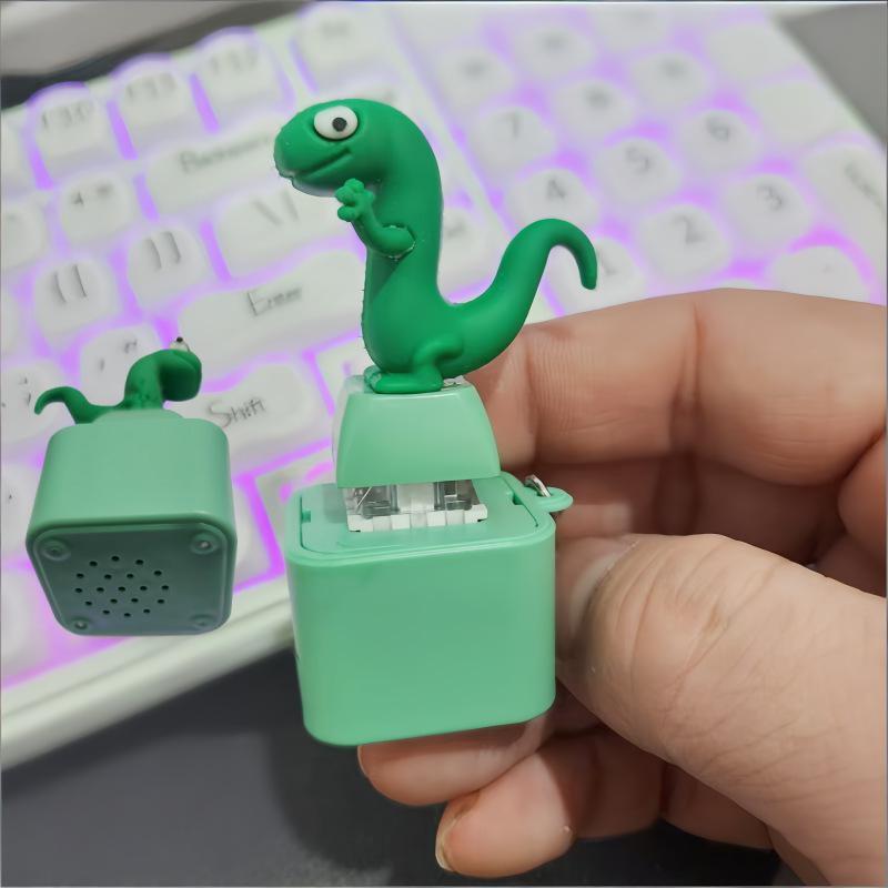 Interactive LED Light Lizard Keychain with Realistic Sounds for Educational and Fun Purposes
