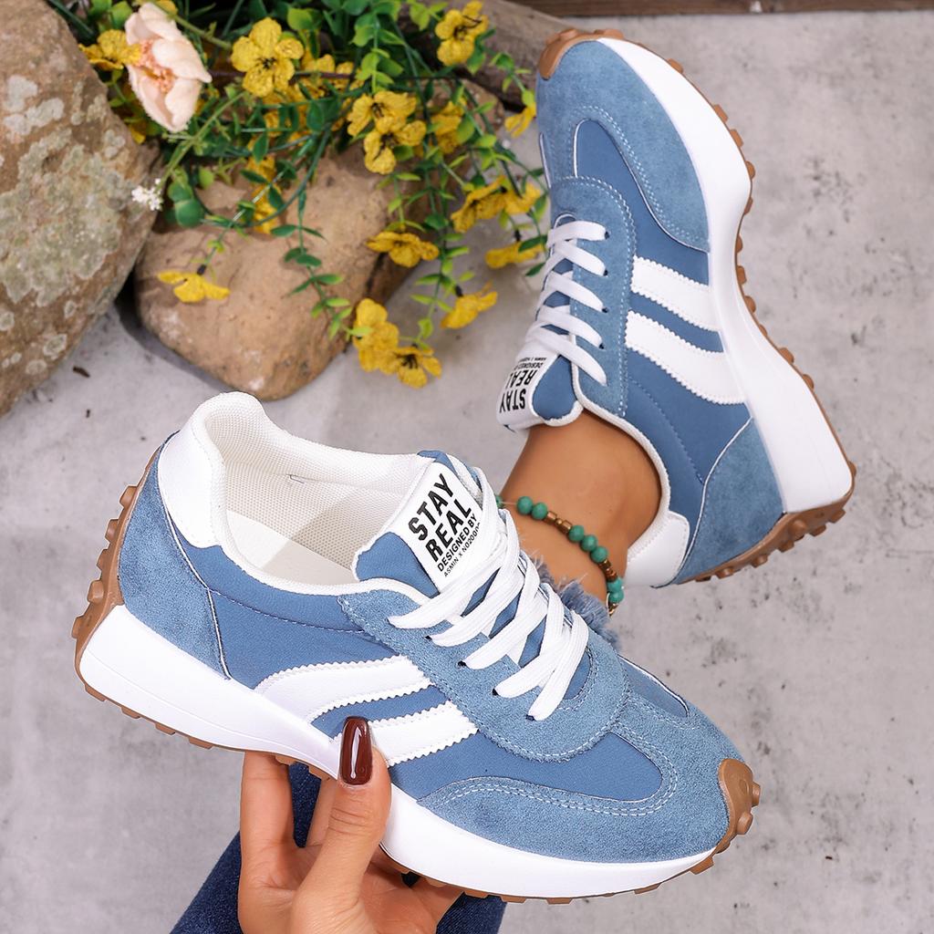 Women Sport Shoes Thick Bottom Casual Fashionable Sneakers Lightweight Soft Bottom Women Sneakers Summer Running Shoes Women