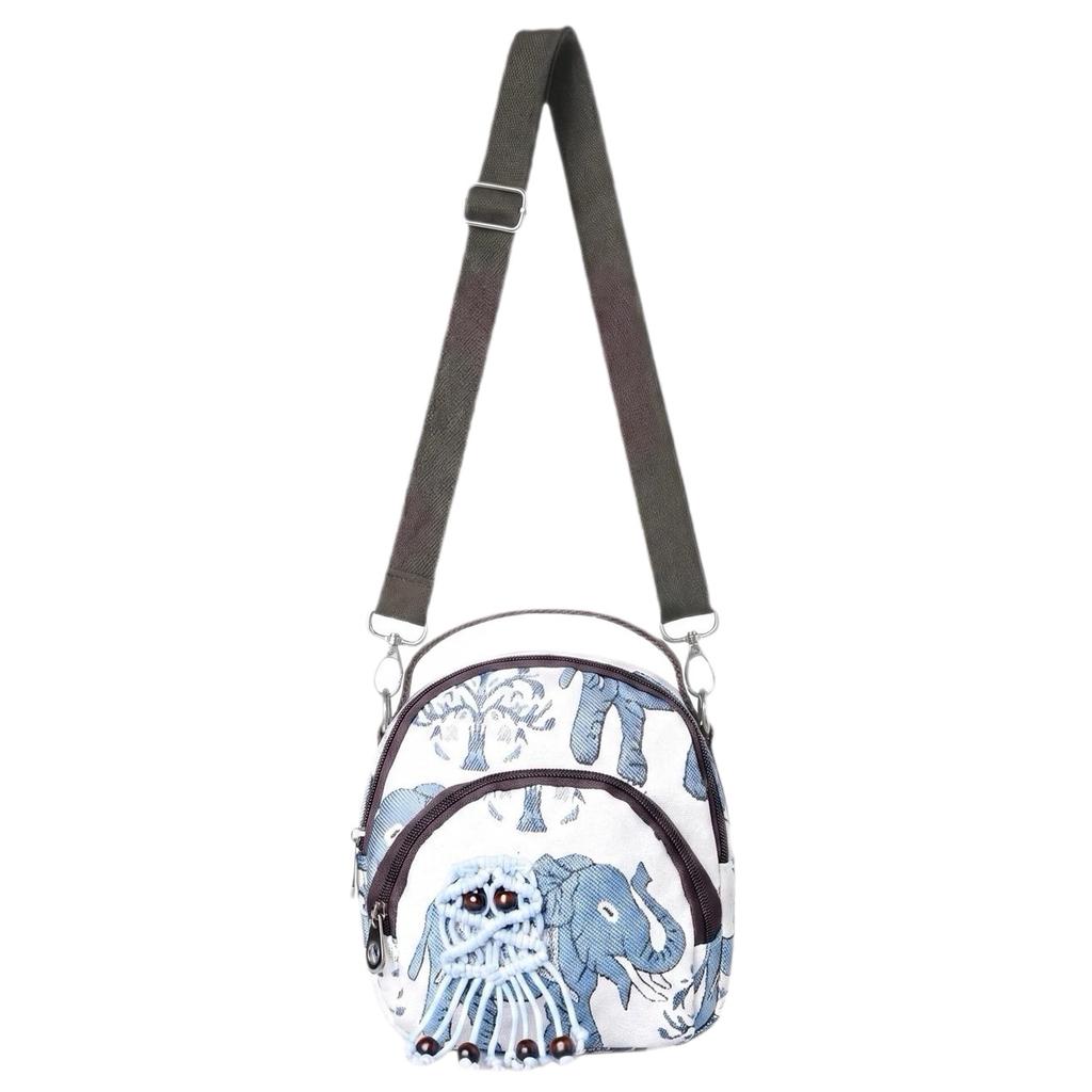 Crossbody Bag with Ethnic Style From Yunnan, A Fresh and Small Bag, Lightweight and Suitable for Carrying A Mobile Phone.