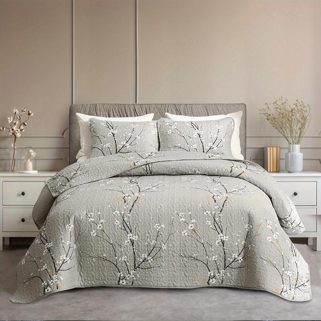 Classic Floral Print Non-Slip, Universal Warmth Bedding Ramadan 3 Piece, Quilted Patchwork Bed Skirt Set