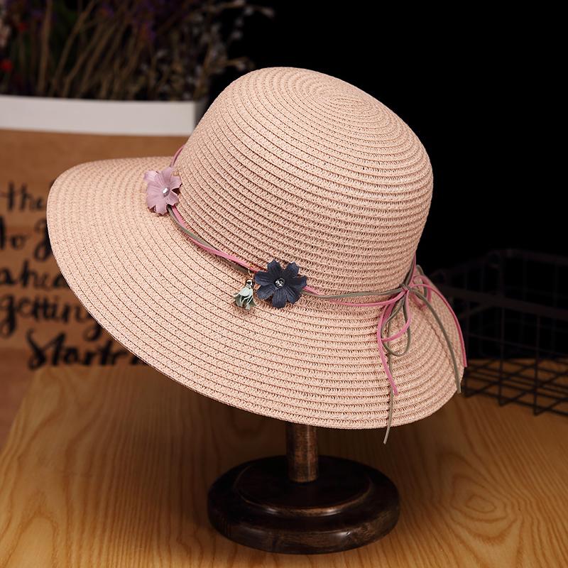Women's Foldable Summer Beach Hat - Large Brim, Anti-UV, Floral Straw Sun Protection Hat