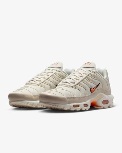 Nike Air Max Plus Safety Orange Ivory DM0032-019