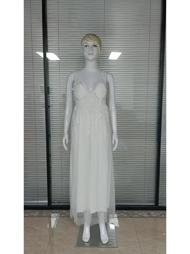2025 European & American Women's Sleeveless Deep V-Neck Lace Wedding Dress