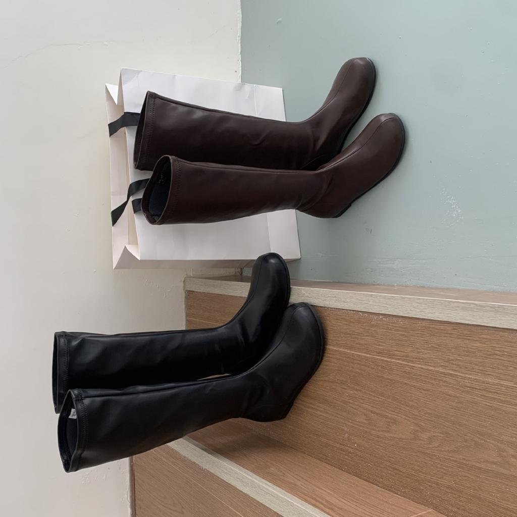 2025 autumn and winter new round head inner slope heel tall tube thin soft bottom foot cover versatile but knee knight women's boots