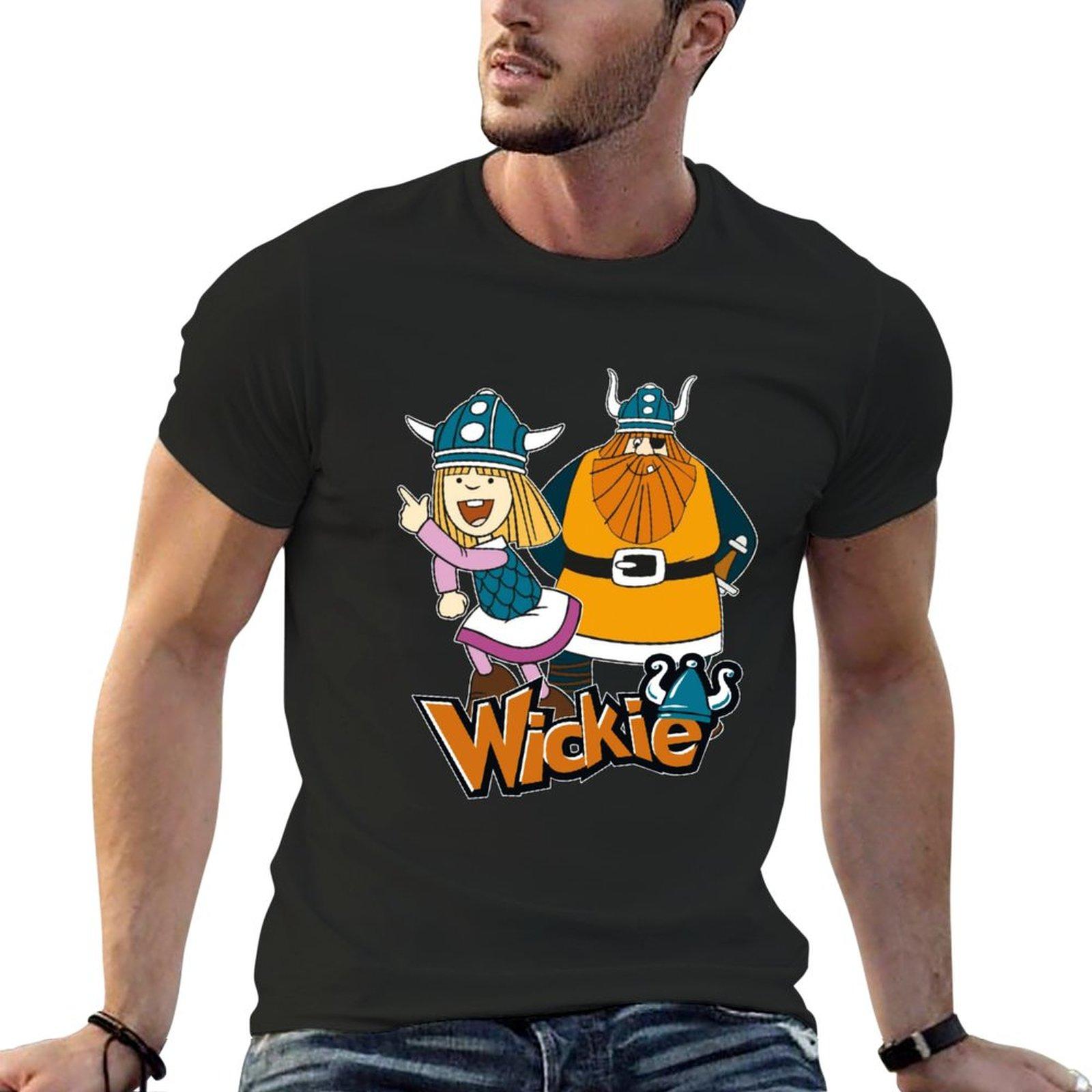 

New Vicky the Viking is a fun series for kids from the 70 s, beautiful retro cartoon characters Vicky and Chief Halvar T-Shirt S