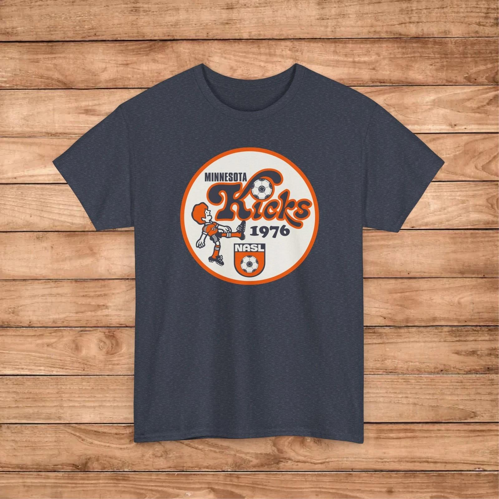 Minnesota Kicks 1976 Vintage NASL Soccer Premium Unisex T shirt 3XL