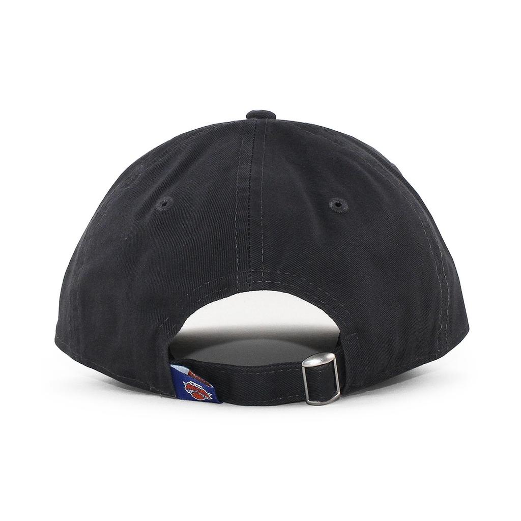 New Era Cap 9TWENT Strapback CORE CLASSIC STRAPBACK CAP NEW ERA 920 Hat MLB NBA NFL NCAA (New York Knicks (Graphite)) [Used]