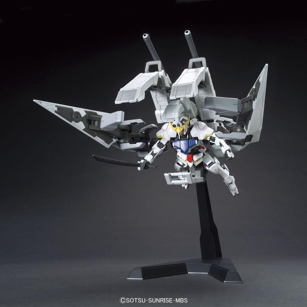 HG Mobile Suit Gundam: Iron-Blooded Orphans Gundam Barbatos & Langstrecken-Transport-Booster Kutan Typ 3 Maßstab 1/144 Vorgefärbtes Kunststoffmodell