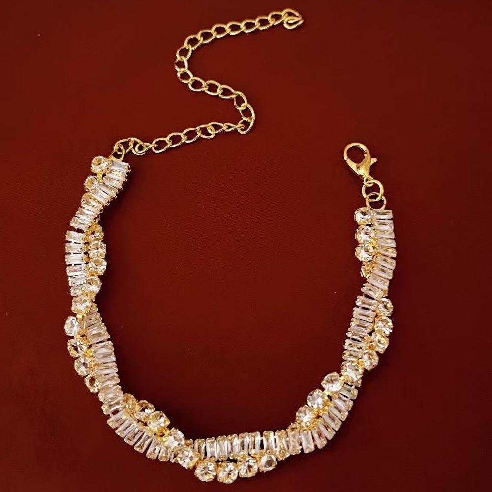 Personalized Zirconia Twisted Cable Luxury Bracelet for Women золотой