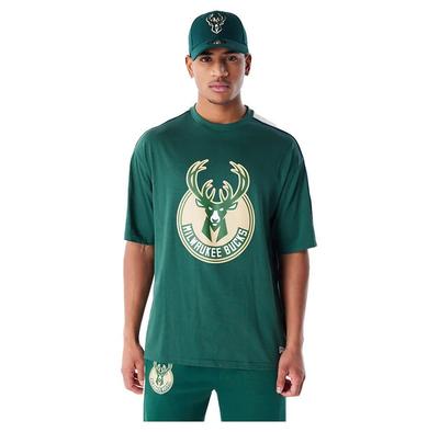 New Era NBA Panel Milwaukee Bucks Short Sleeve T-Shirt