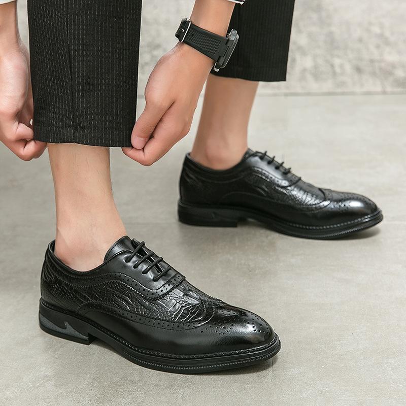 Korean version of business Brock engraved leather shoes men's British dress crocodile pattern Oxford shoes office professional leather shoes