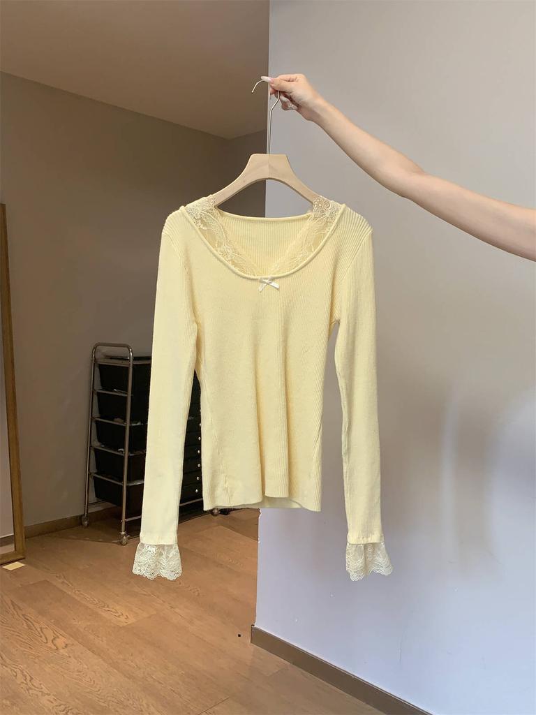 Spring Christmas red lace collar knitted bottoming shirt women's beautiful slim-fitting inner top pure desire wind sweater