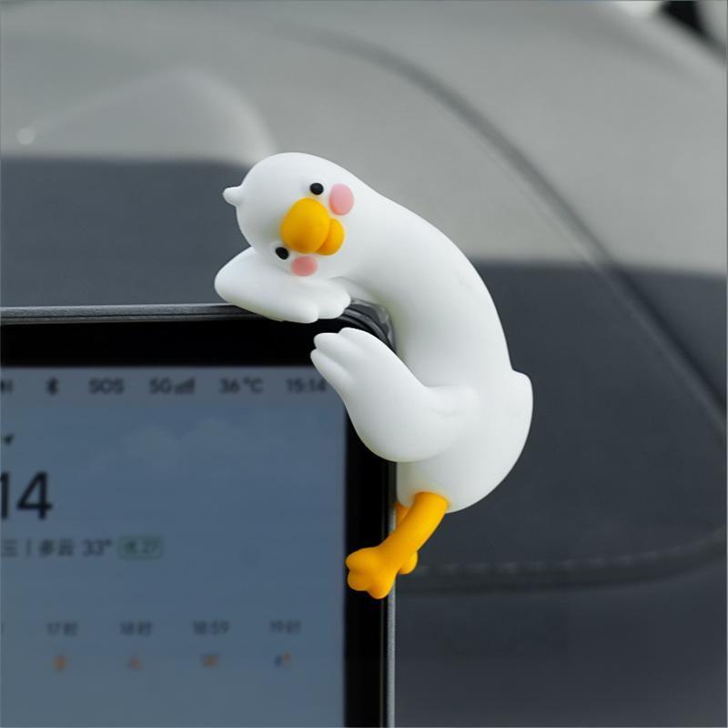 Resin Cartoon Animal Decor For Desk Car Dashboard Tv Monitor Gift Idea Cute 3D Duck Figurine Mini Resin Duck Ornament Playful