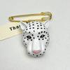 Elegant Enamel Leopard Head Brooch For Women Luxury Vintage Queen Style Pin Accessory Daily Party Accessory
