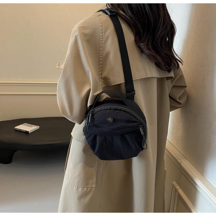 New High-value Foreign-style Durable Small Round Bag Versatile Light Commuting Small Backpack Diagonal Span Shoulder Handbag