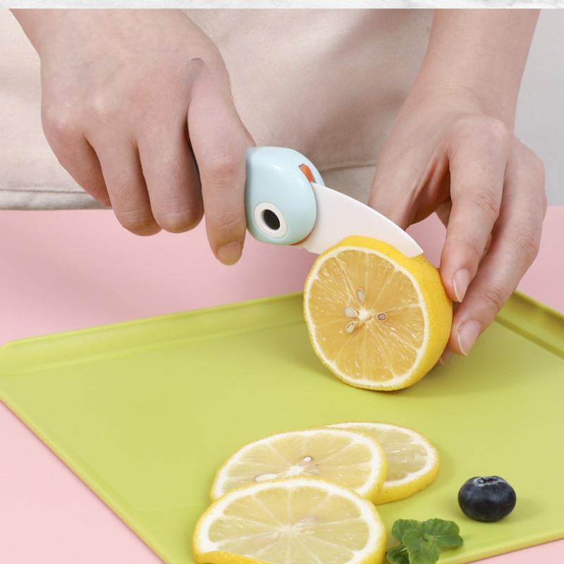 Penguin Creative Cartoon Ceramic Knife Folding Knife Fruit Knife Kitchen Knife Portable  Small Knife Peeling Knife