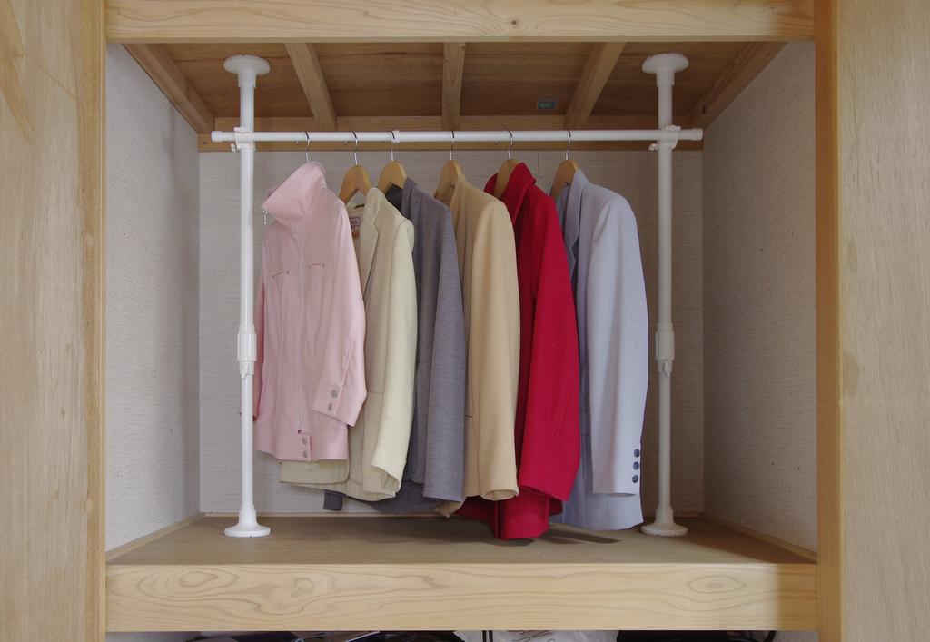 IRIS OHYAMA Tension Tension Expandable Hanger Expandable Width Load Capacity Pipe Hanger Shelf, Rod, Shelf, Shelf, Tension, Rack, Closet, 70-120cm,