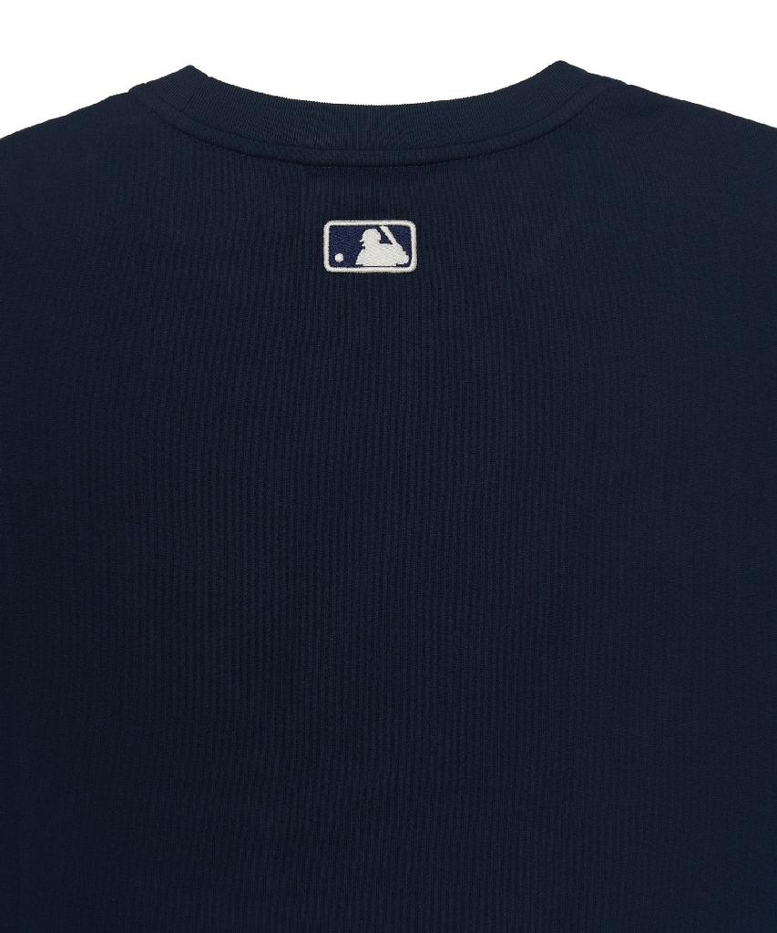 Emelbi Serif Small Lettering Logo Regular Fit Short Sleeve T-Shirt Det (Navy)