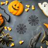 50 Stück Plastik Spinnweben Halloween Spinnen Dekorationen Spinnennetz Ornament Kunststoff Spinnennetz Zubehör Verzieren